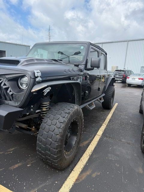 Used 2020 Jeep Gladiator Sport w/ Quick Order Package 23S AWD/4WD image 2