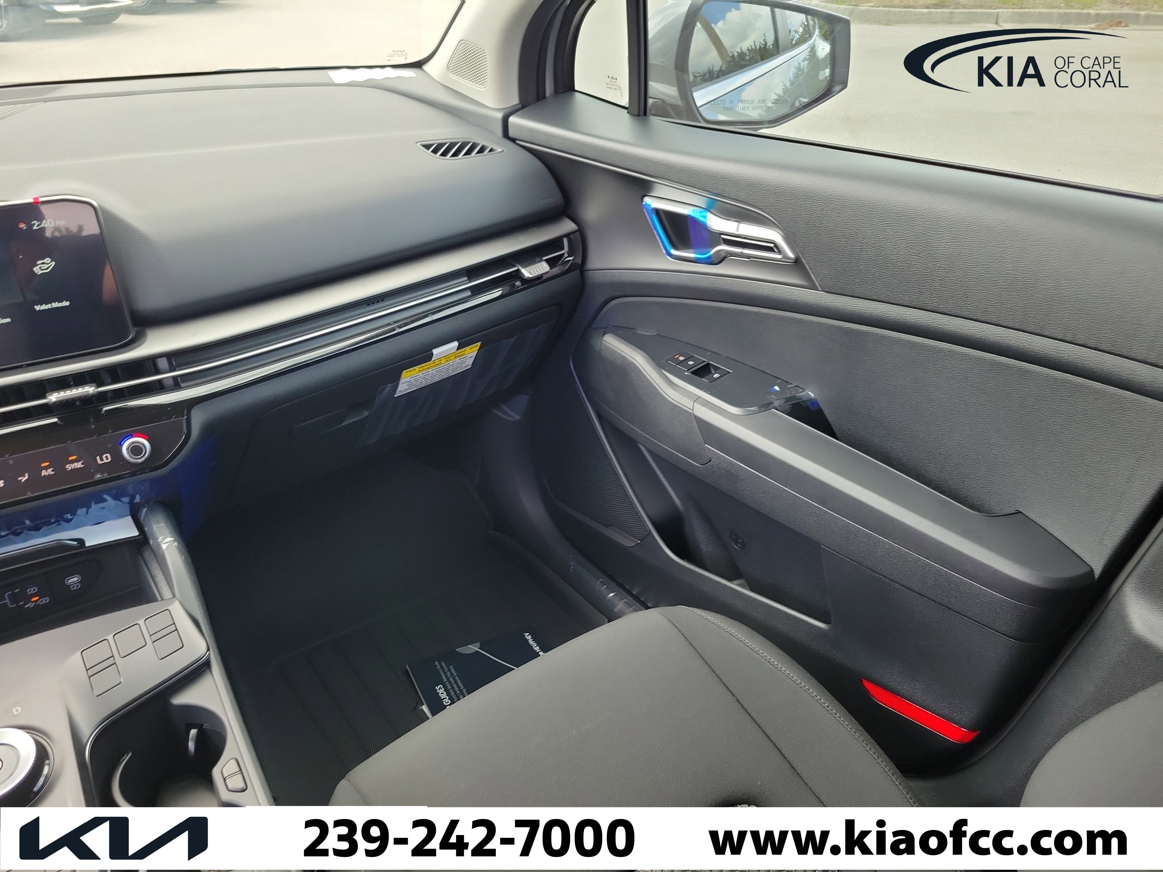 New 2026 Kia Sportage LX image 17