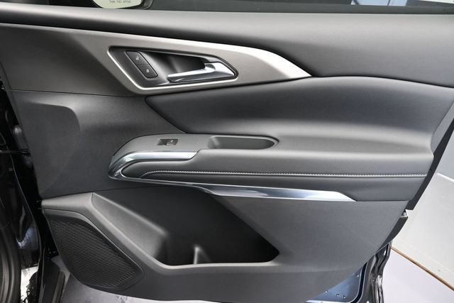 New 2026 Chevrolet Traverse LT w/ LPO, Floor Liner Package FWD image 30
