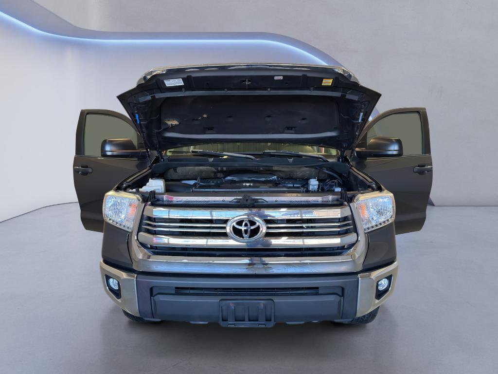 Used 2016 Toyota Tundra SR5 AWD/4WD image 8