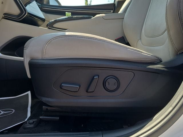 Used 2024 Hyundai Tucson Limited AWD/4WD image 24