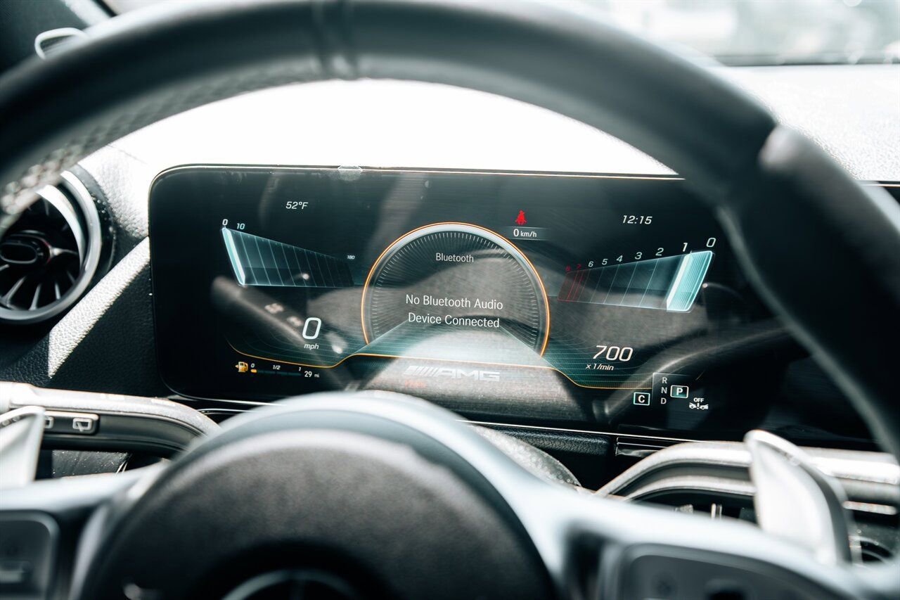 Used 2023 Mercedes-Benz GLA 35 AMG 4MATIC image 30