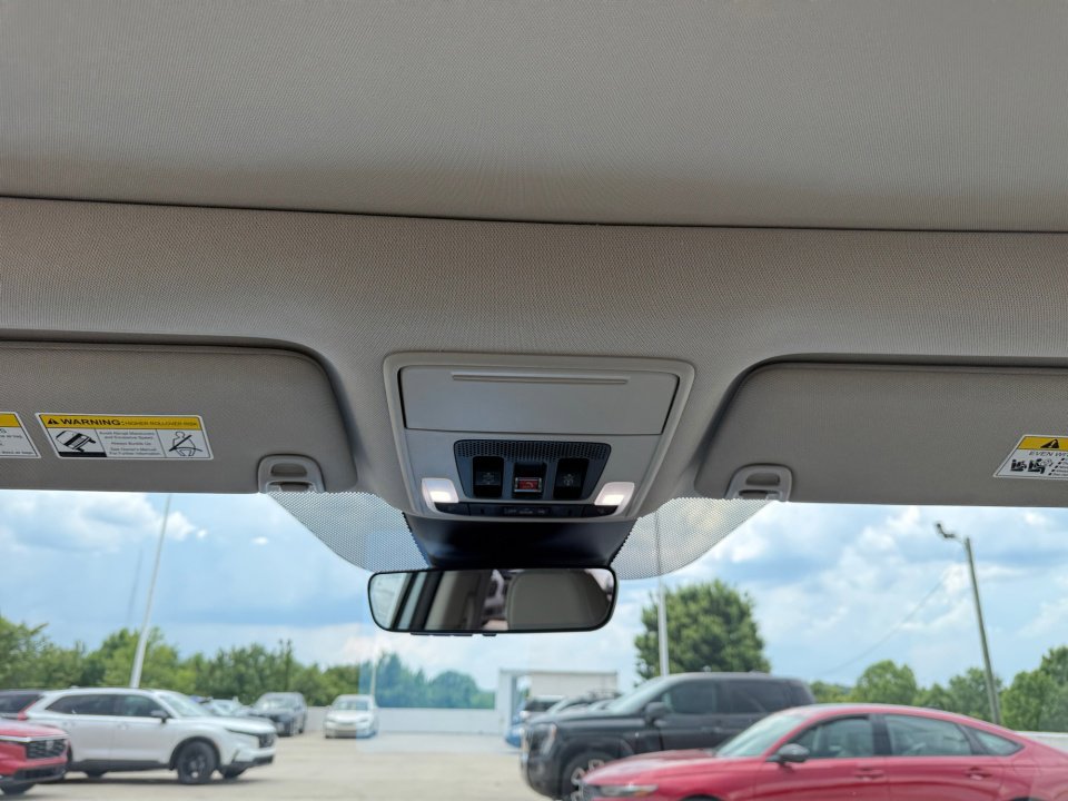 Used 2026 Honda Pilot Touring image 21