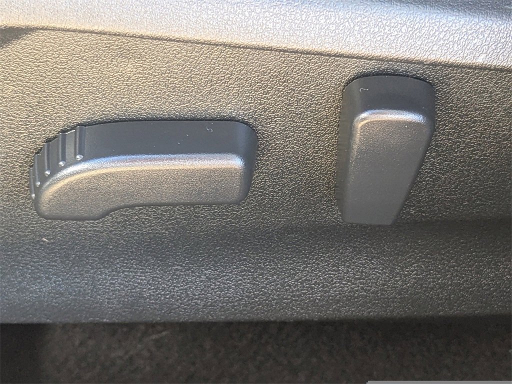 Used 2018 Subaru Crosstrek 2.0i Limited image 20