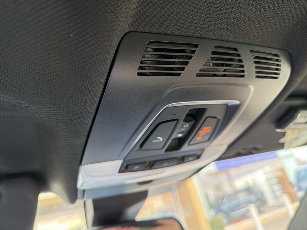 Used 2017 BMW X6 xDrive35i image 26