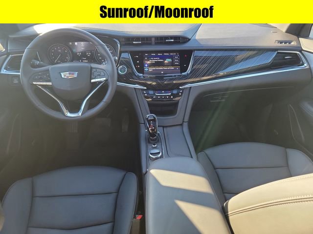 Used 2025 Cadillac XT6 Premium Luxury w/ Technology Package image 8