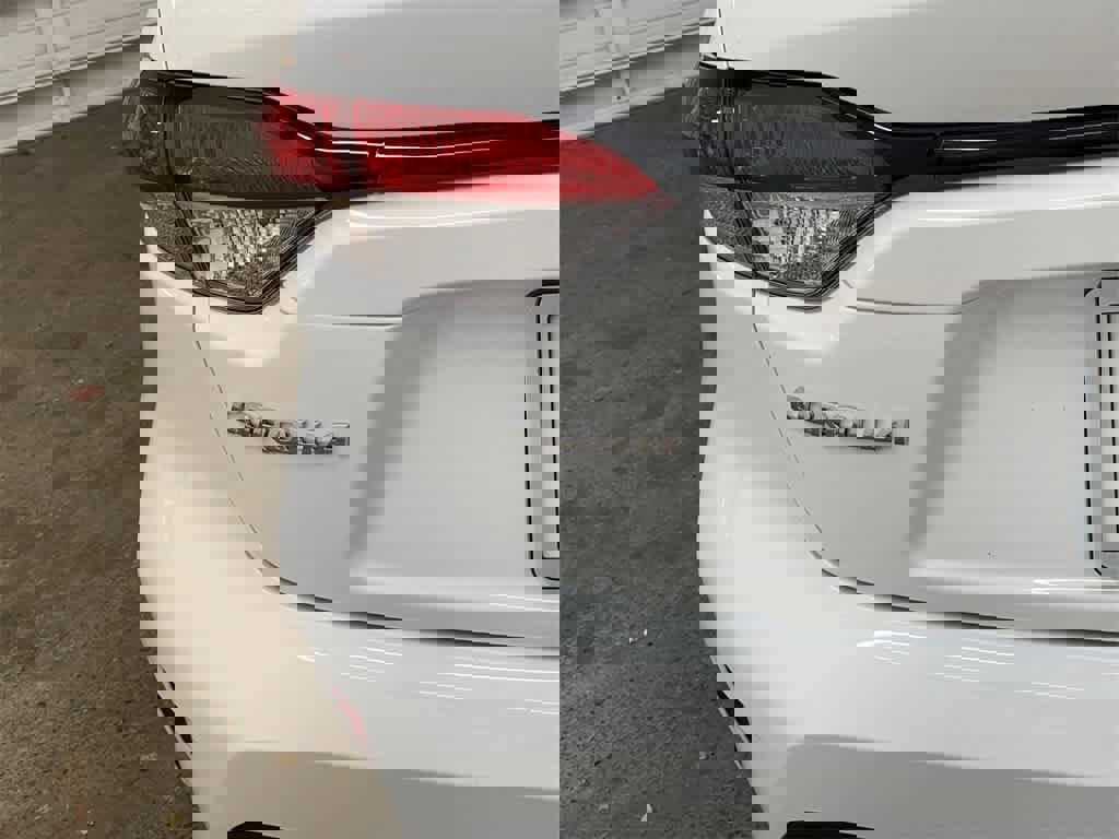 Used 2024 Toyota Corolla LE image 10