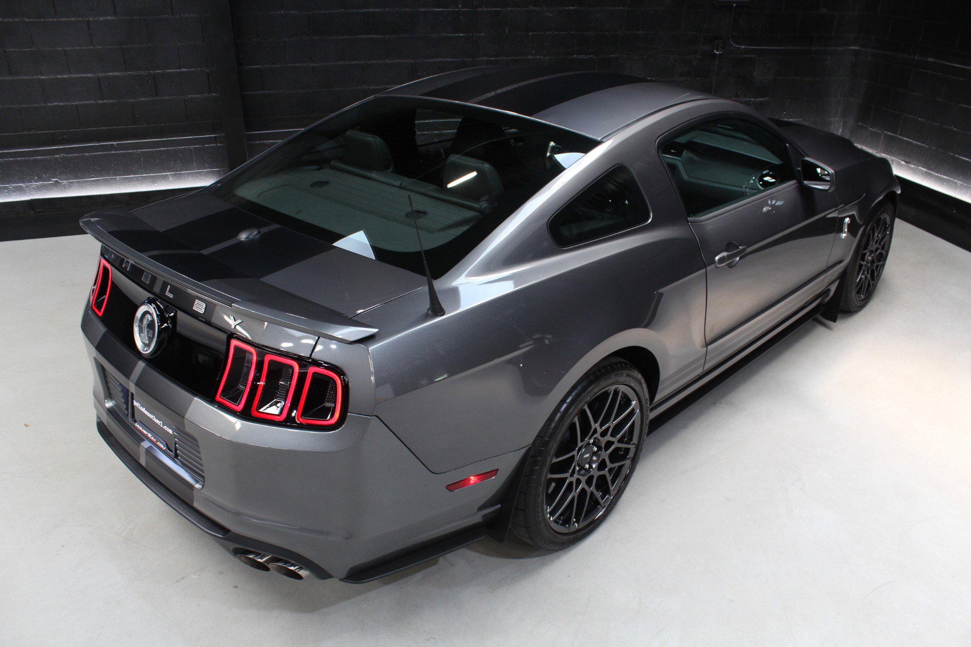 Used 2014 Ford Mustang Shelby GT500 w/ Equipment Group 821A RWD image 21