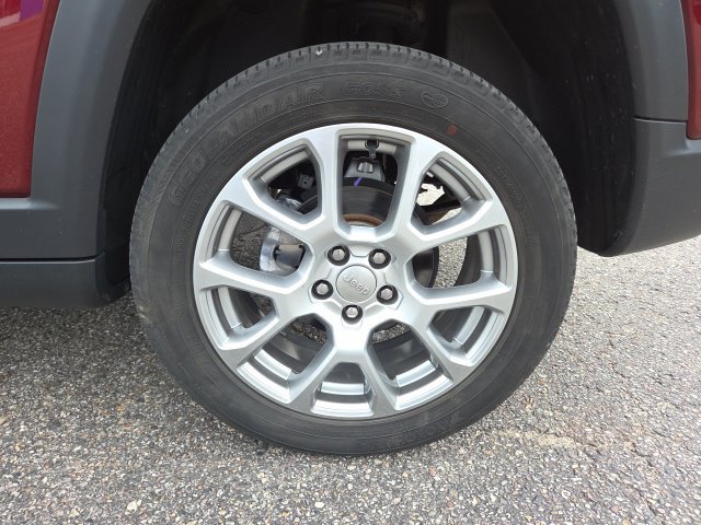 Used 2022 Jeep Compass Latitude AWD/4WD image 63