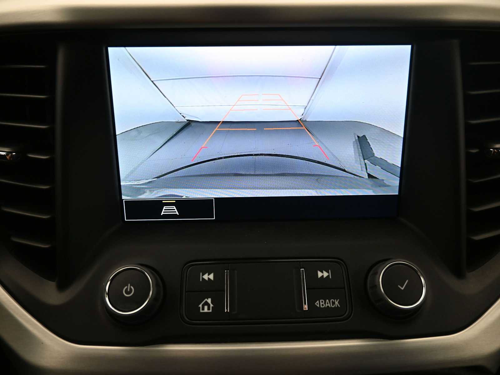 Used 2023 GMC Acadia SLE w/ Driver Convenience Package image 8