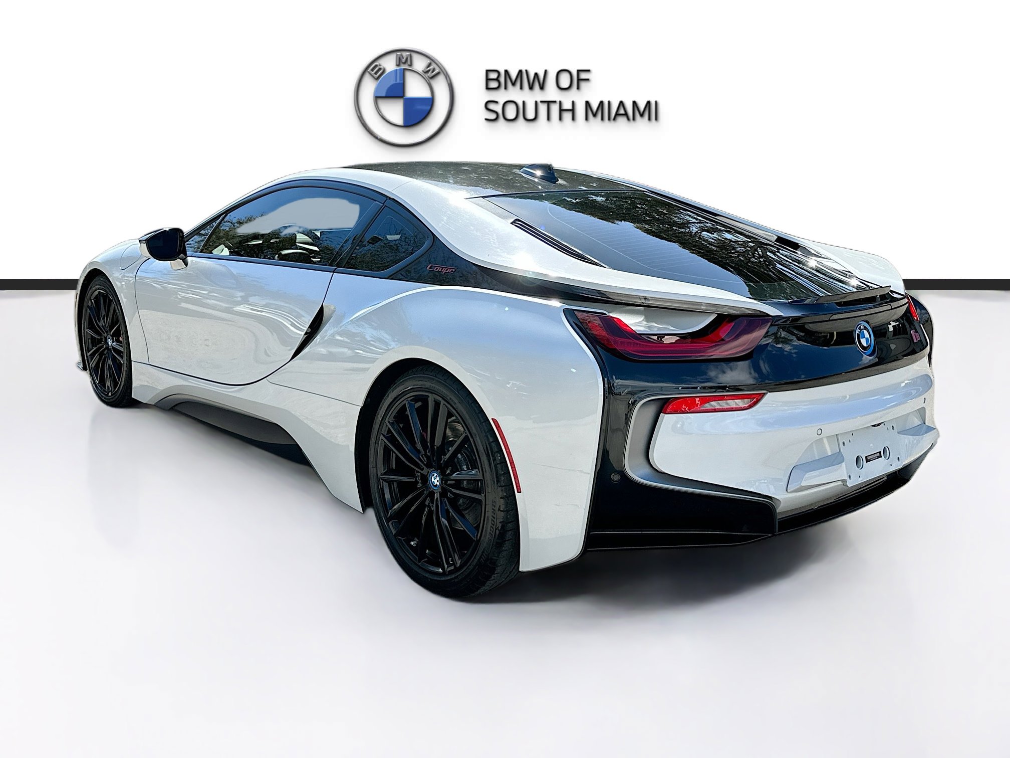Used 2019 BMW i8 Coupe image 5