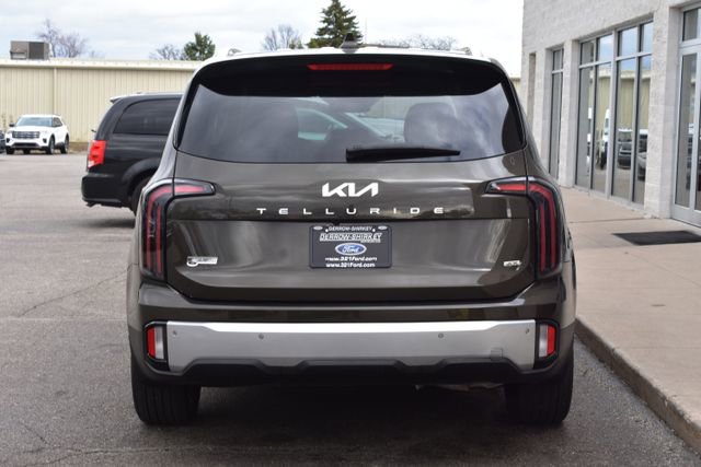 Used 2023 Kia Telluride EX X-Line image 10
