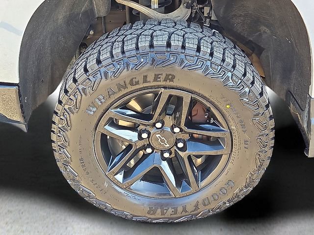 Certified 2024 Chevrolet Silverado 1500 LT Trail Boss w/ Convenience Package II image 9