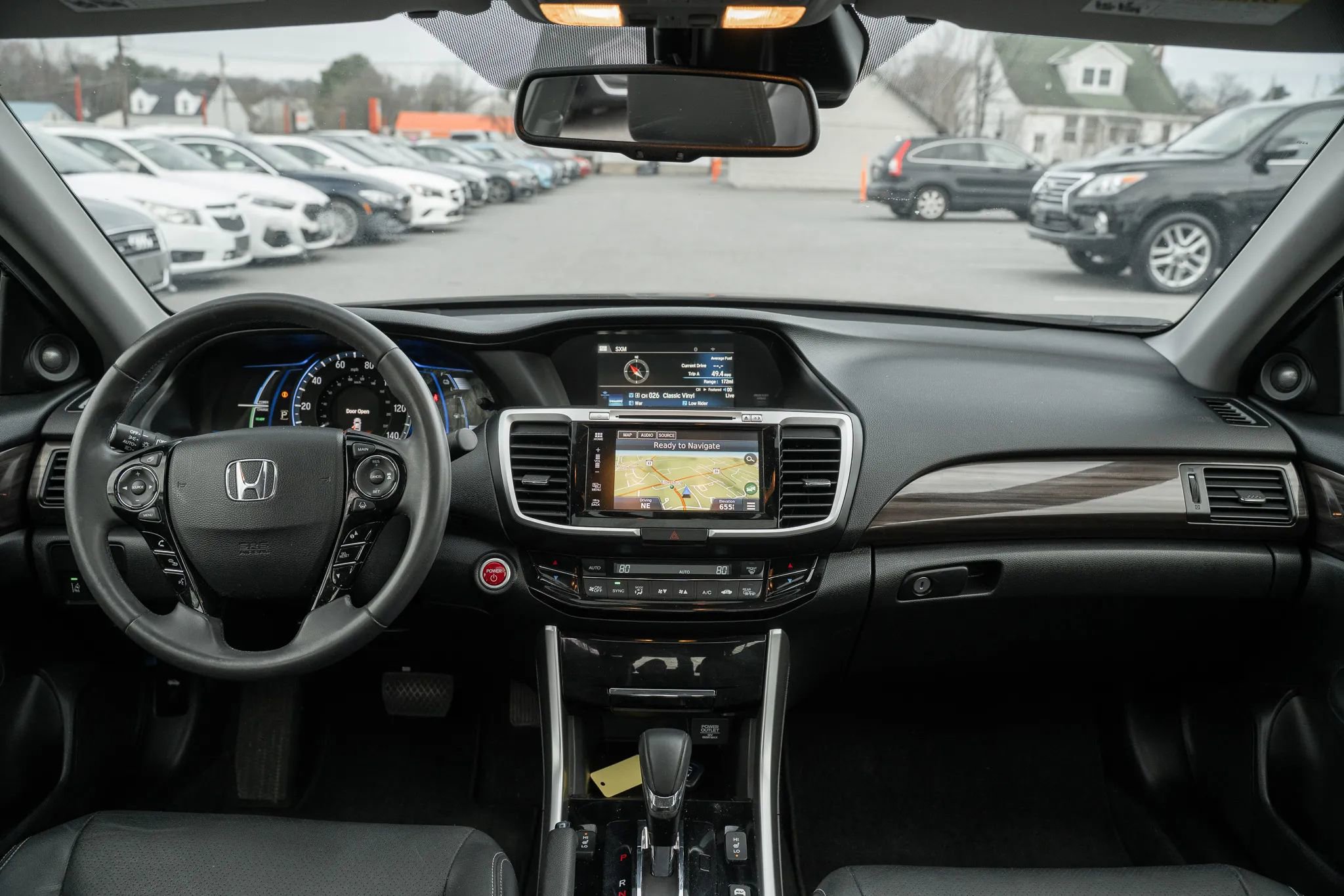 Used 2017 Honda Accord Touring image 14