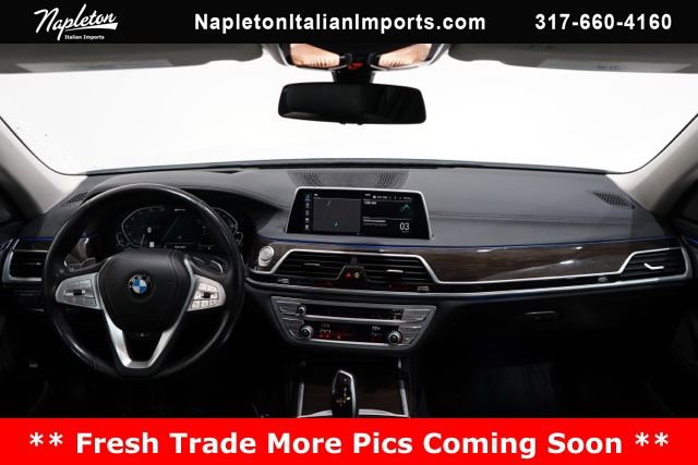Used 2020 BMW 745e xDrive image 13