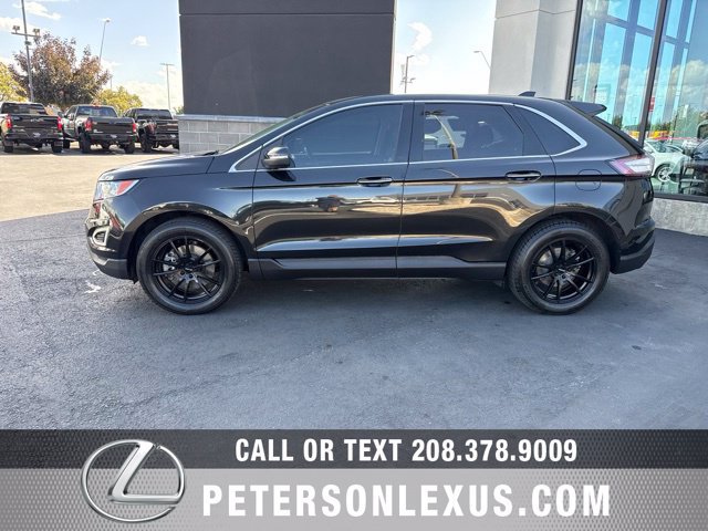 Used 2015 Ford Edge Titanium AWD/4WD image 3
