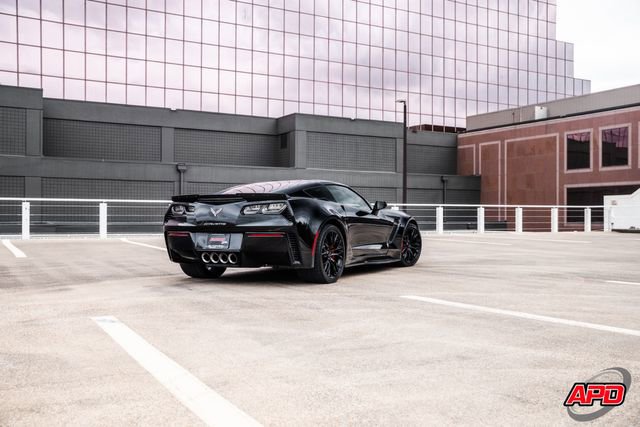 Used 2015 Chevrolet Corvette Z06 w/ 2LZ Preferred Equipment Group RWD image 55