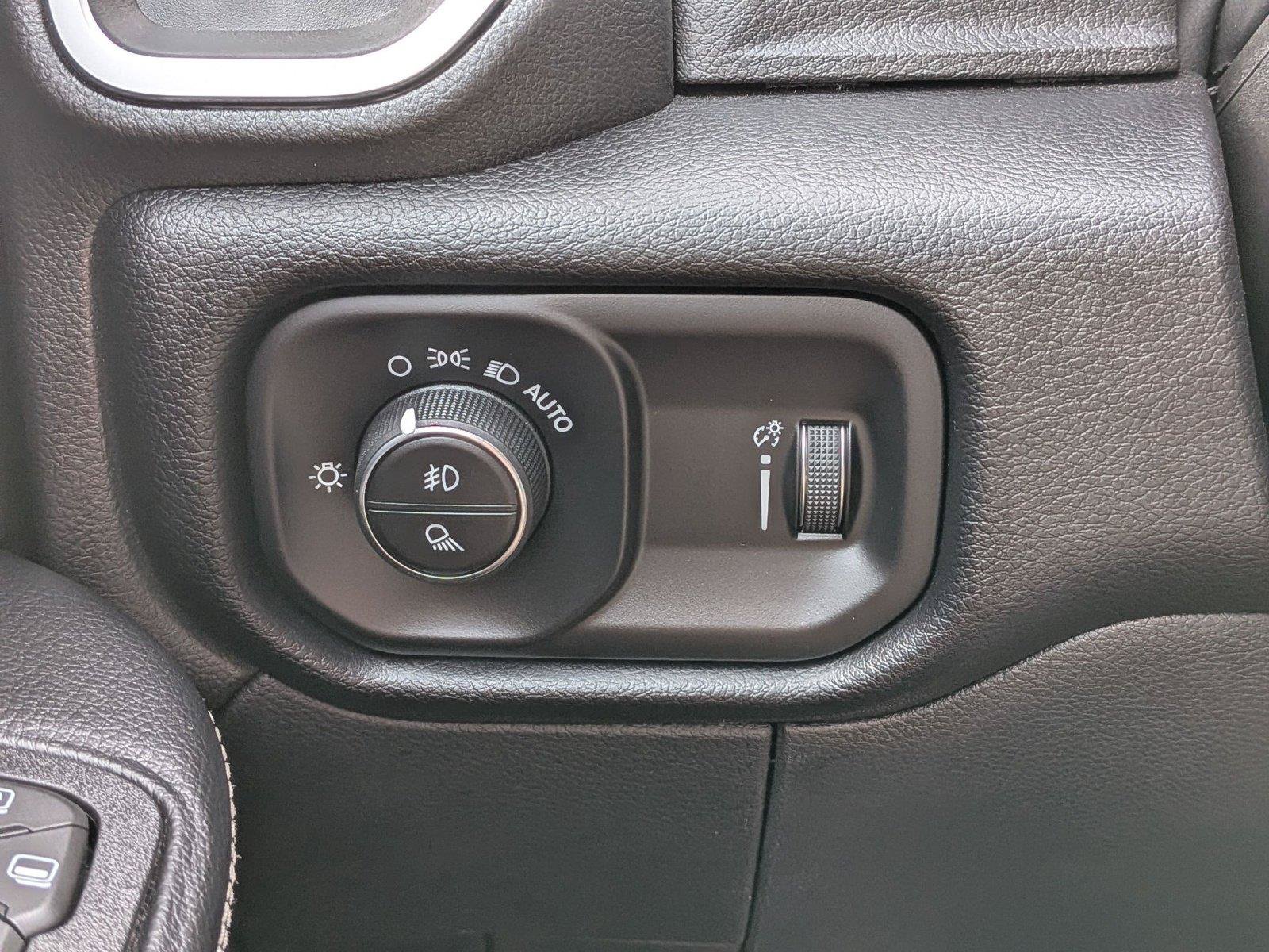 New 2026 RAM 2500 Big Horn AWD/4WD image 27