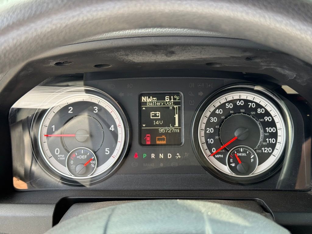 Used 2018 RAM 2500 Tradesman w/ Chrome Appearance Group image 19