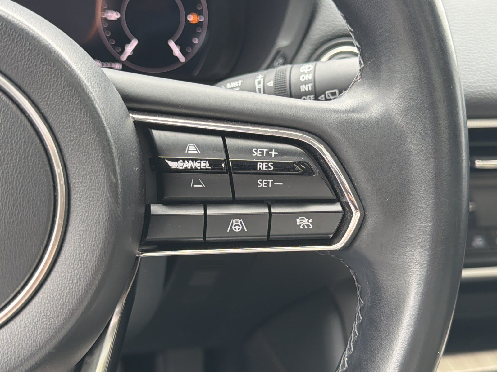 Used 2025 MAZDA CX-90 Plug-In Hybrid w/Premium Sport AWD/4WD image 27