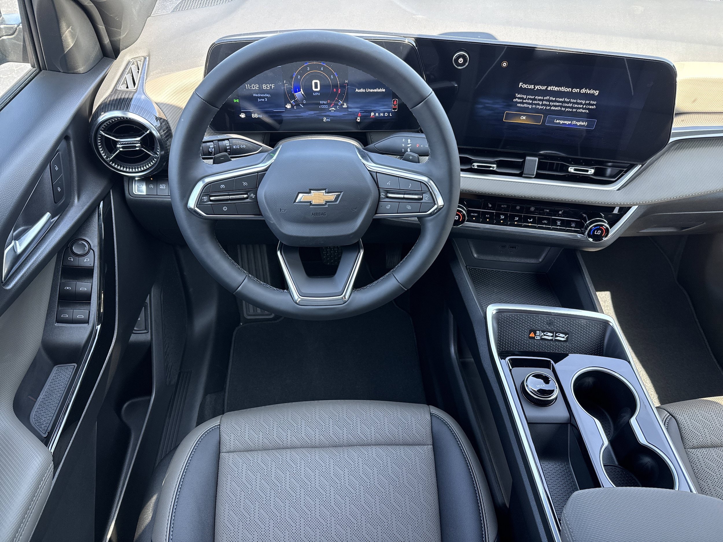 New 2026 Chevrolet Equinox LT w/ Convenience Package II FWD image 15