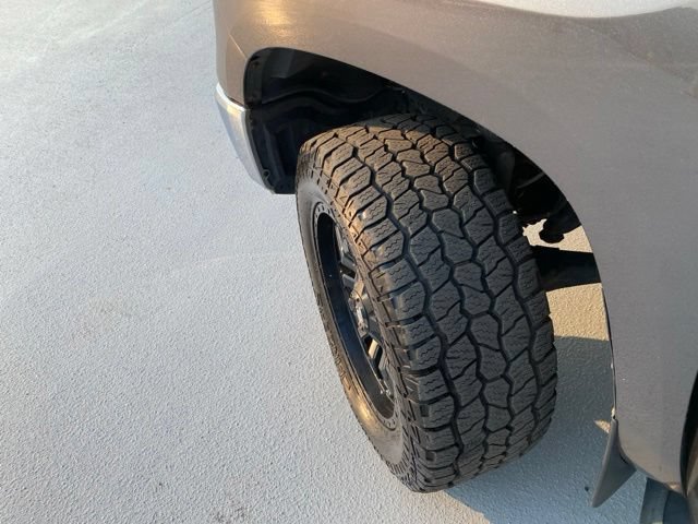Used 2020 Toyota Tundra Limited w/ Limited Premium Package AWD/4WD image 25