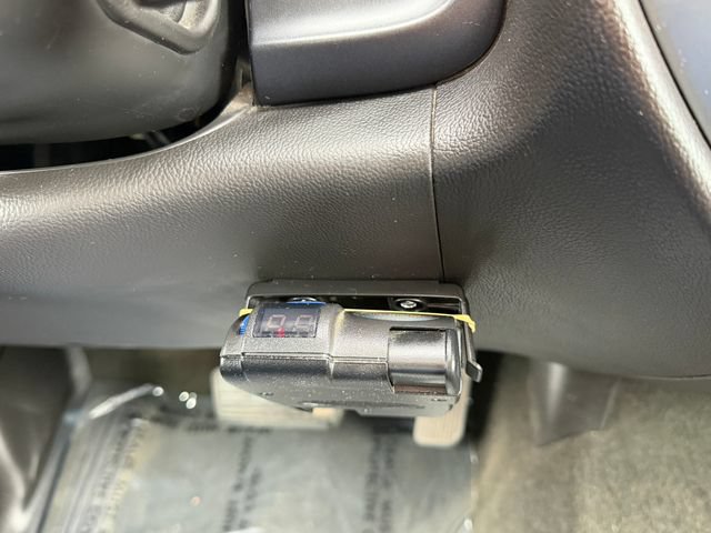 Used 2015 Chevrolet Silverado 1500 LT AWD/4WD image 22