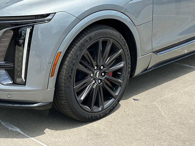 New 2026 Cadillac Lyriq V w/ LPO, Floor Liner Package image 17