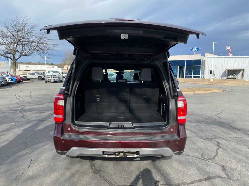 Certified 2021 Ford Expedition XLT image 9