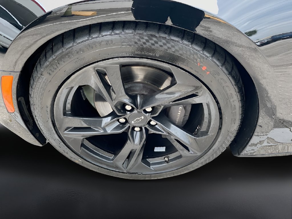 Used 2023 Chevrolet Camaro SS RWD image 29
