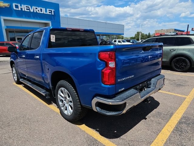Used 2022 Chevrolet Silverado 1500 LTZ AWD/4WD image 8