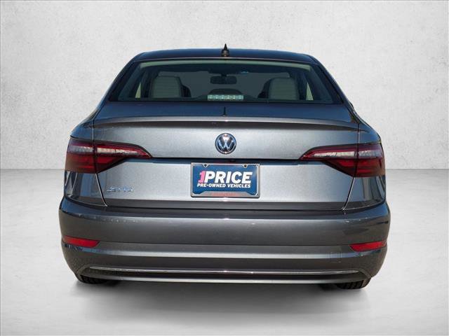 Used 2021 Volkswagen Jetta SE w/ SE Cold Weather Package image 7