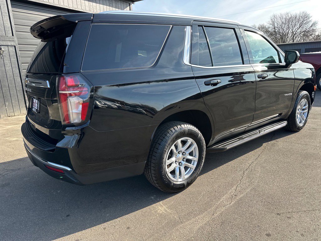 Used 2023 Chevrolet Tahoe LS image 3