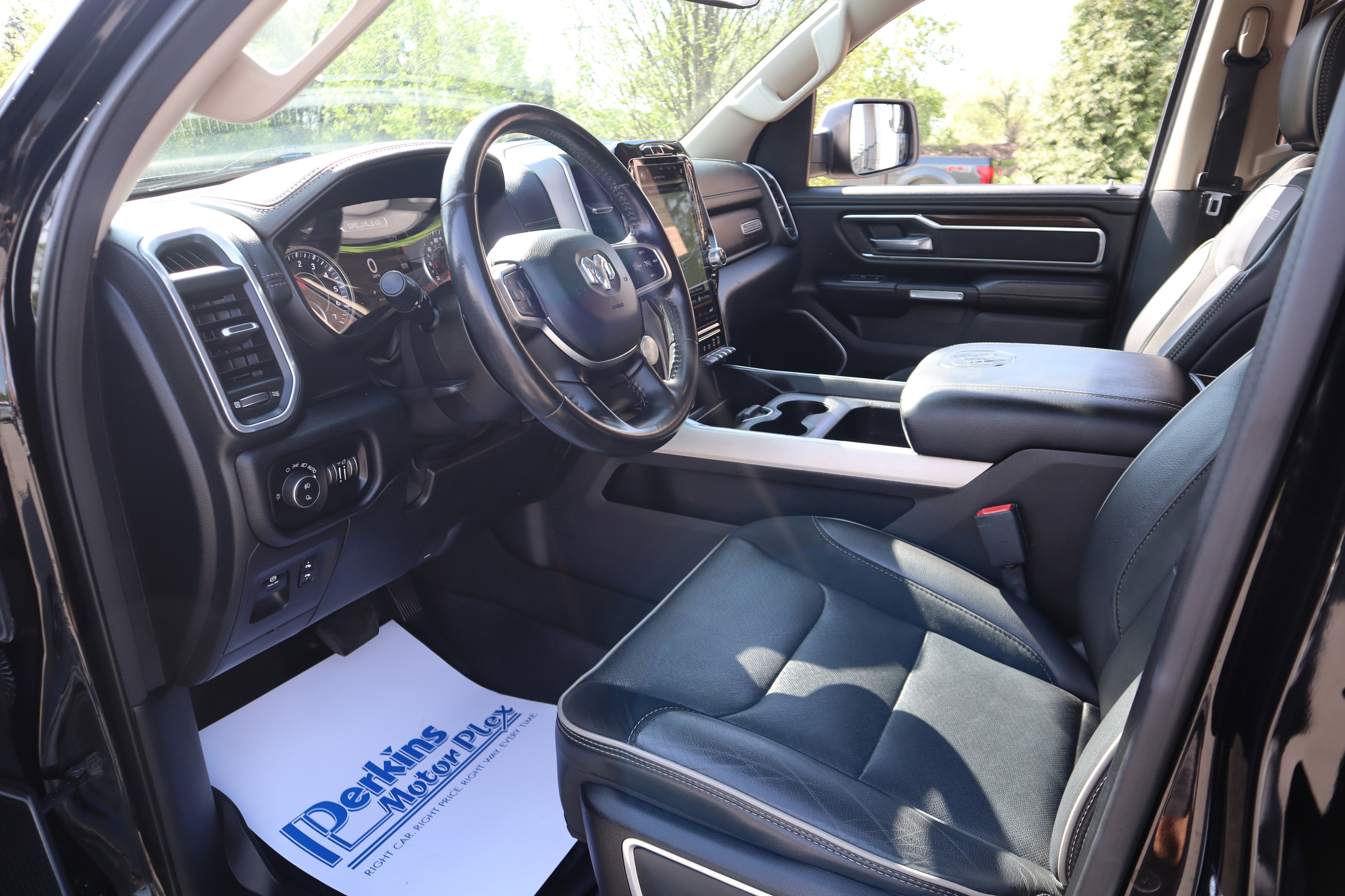 Used 2021 RAM 1500 Laramie image 26