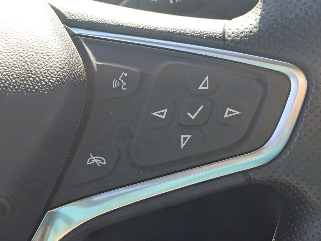 Used 2024 Chevrolet Malibu LT FWD image 23