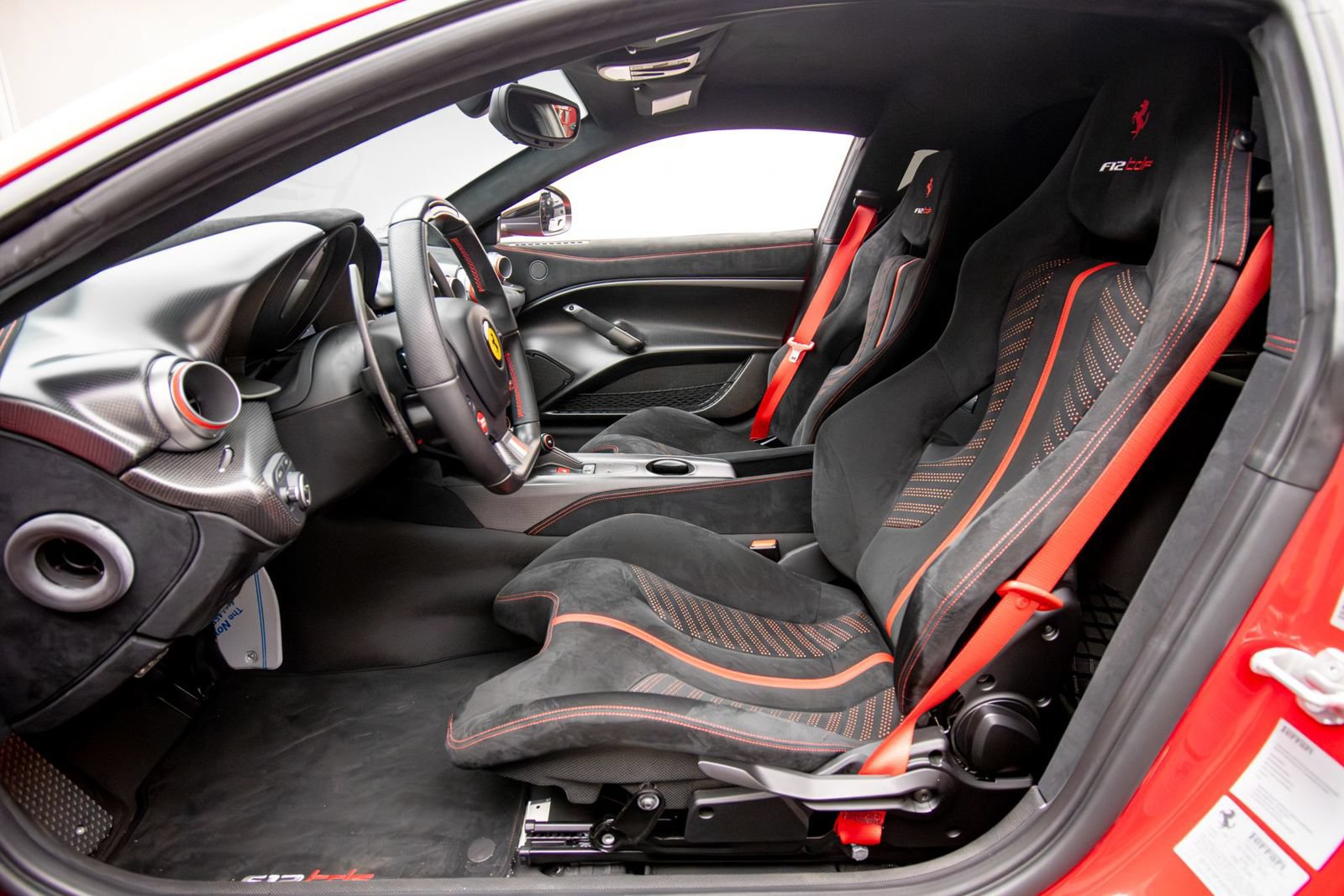 Used 2017 Ferrari F12tdf RWD image 11