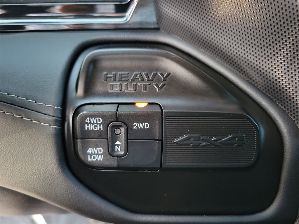Used 2024 RAM 2500 Limited image 14