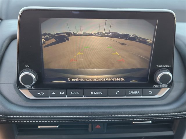 Used 2024 Nissan Rogue SV image 17