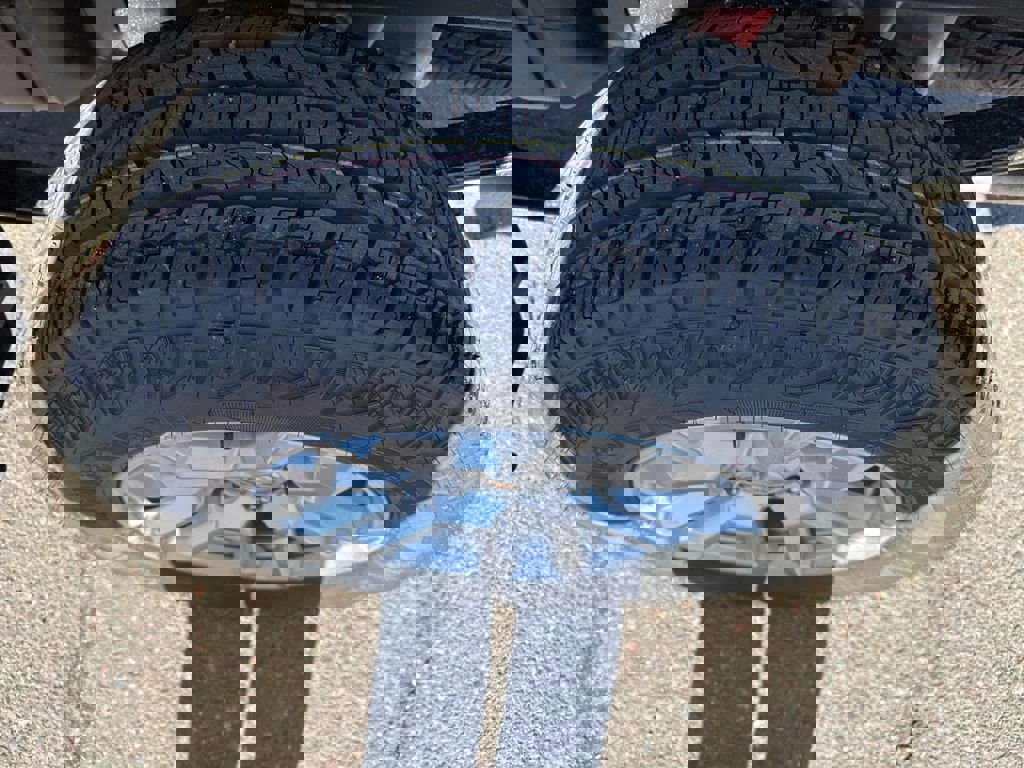 New 2026 Chevrolet Silverado 1500 LT w/ Z71 Off-Road Package image 14