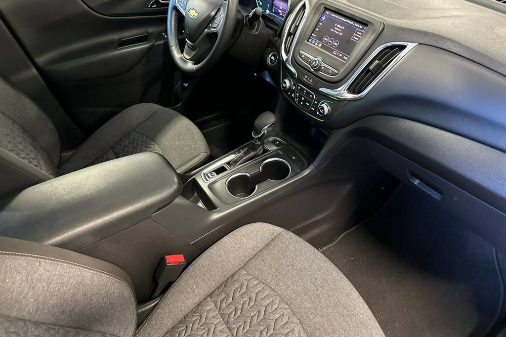 Used 2024 Chevrolet Equinox LT AWD/4WD image 16