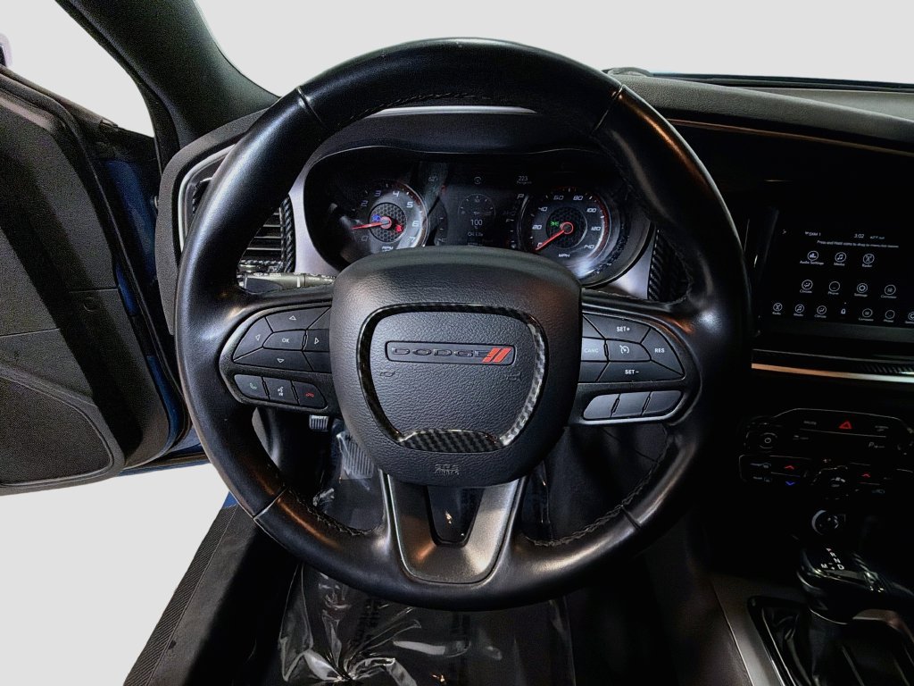 Used 2020 Dodge Charger SXT w/ Blacktop Package RWD image 13