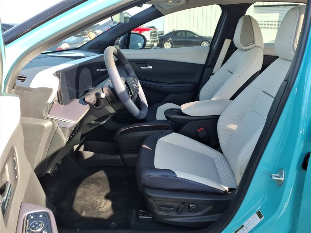 New 2026 Nissan Leaf Platinum+ image 28