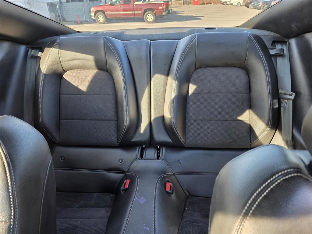 Used 2021 Ford Mustang Premium w/ Carbon Sport Interior Package image 23