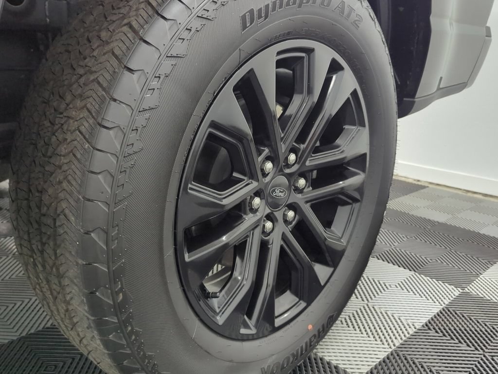 Used 2026 Ford F150 Lariat AWD/4WD image 42