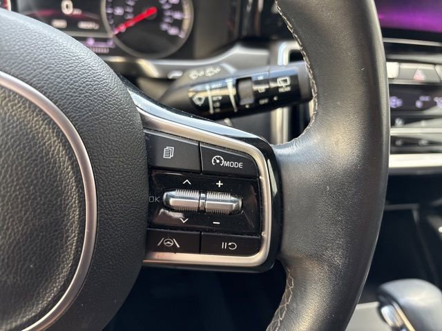 Certified 2022 Kia Sorento S w/ Panoramic Sunroof Package image 24