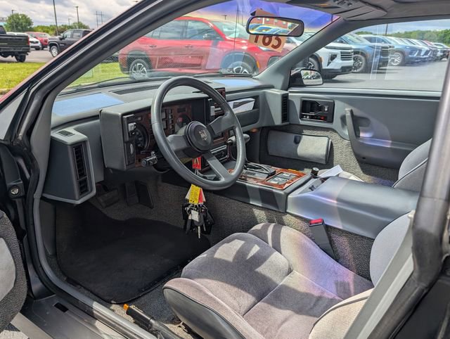 Used 1987 Pontiac Fiero GT RWD image 10