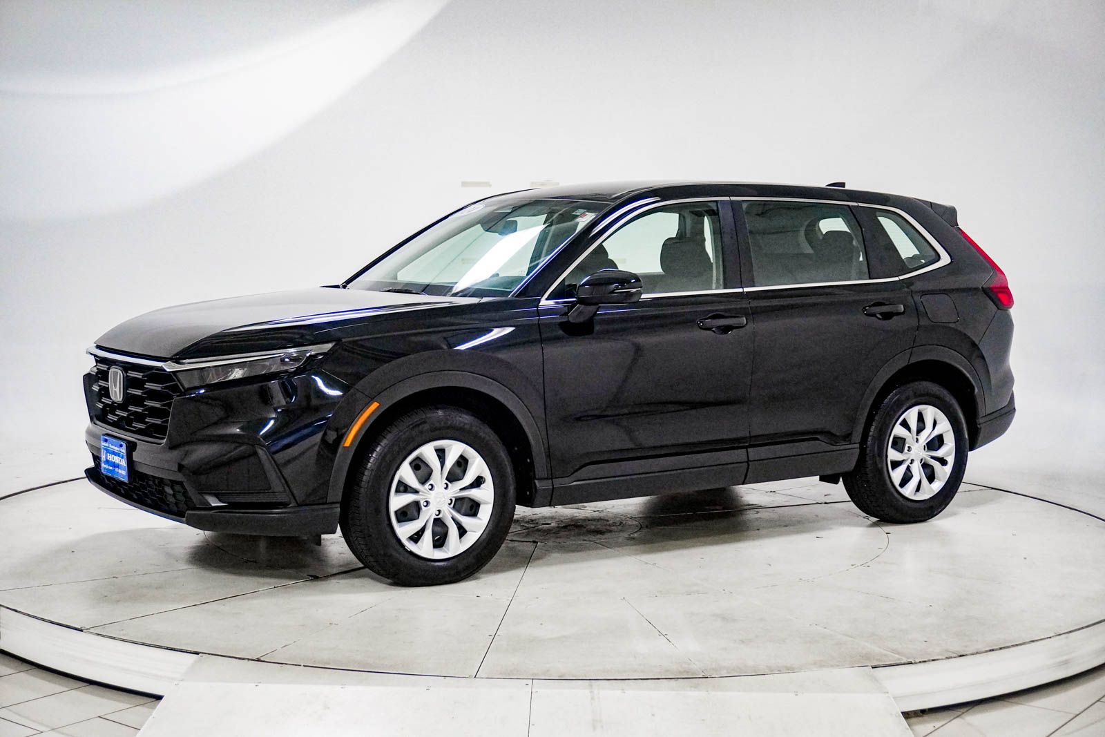 Used 2024 Honda CR-V LX image 4