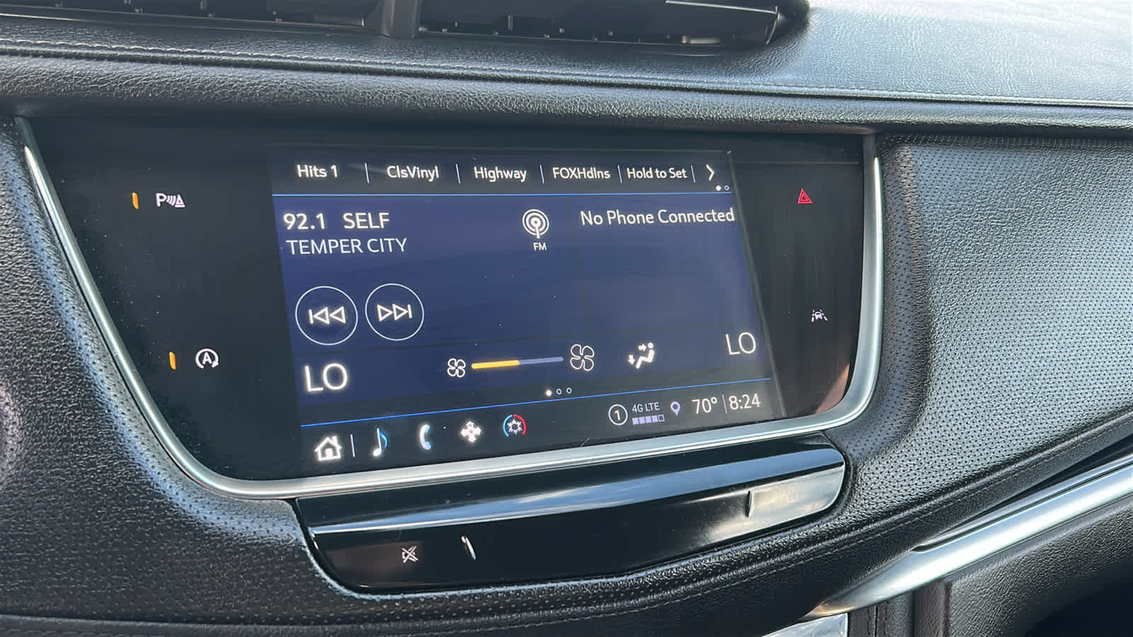 Used 2023 Cadillac XT6 Luxury AWD/4WD image 15