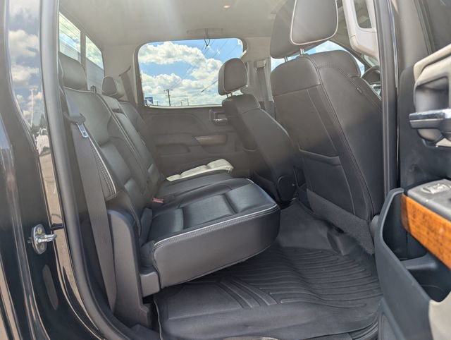 Used 2018 Chevrolet Silverado 2500 High Country w/ Duramax Plus Package AWD/4WD image 5
