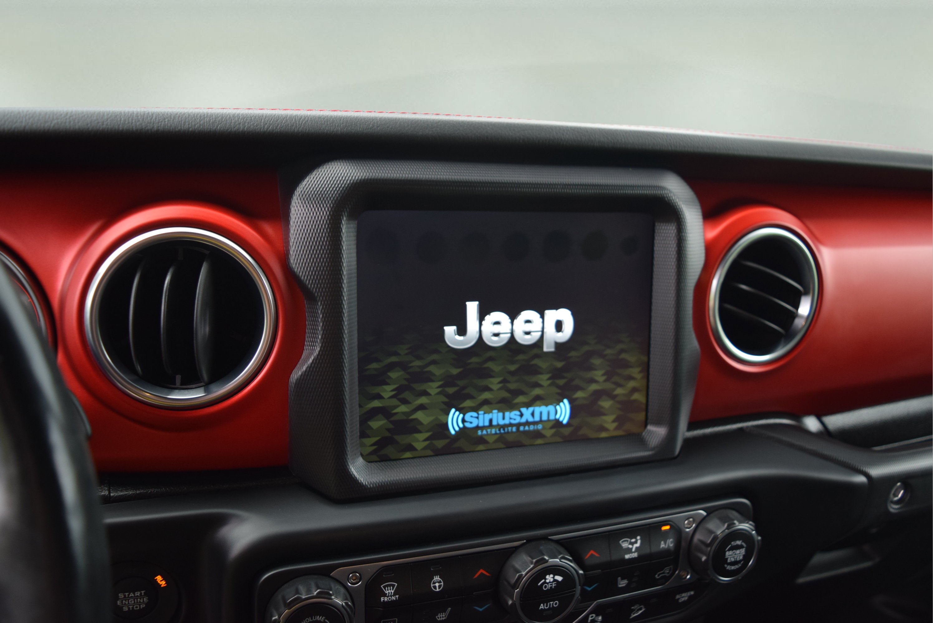 Used 2020 Jeep Wrangler Unlimited Rubicon w/ Dual Top Group AWD/4WD image 13